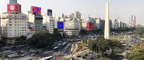 The center of the Argentinean capital Buenos Aires with the famous obelisk: not only the home of the tango but also of two Unicorns. Photo: Sören Metz