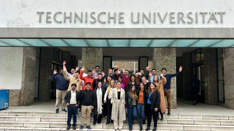 Group picture of the ETA Fellows 2024