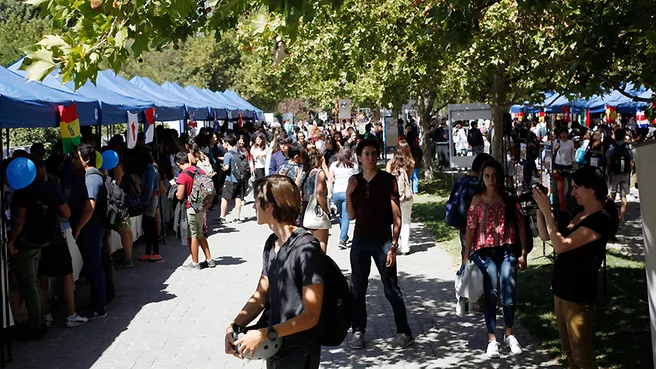 Internationale Messe an der UC. Bild: Dirección de Relaciones Internacionales UC