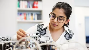 TUM PREP student working on her project