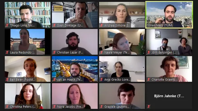 TUM Liaison Officer Sören Metz moderates the first virtual postdoc event in Brazil - with 180 participants in the online seminar. Photo: Screenshot TUM São Paulo