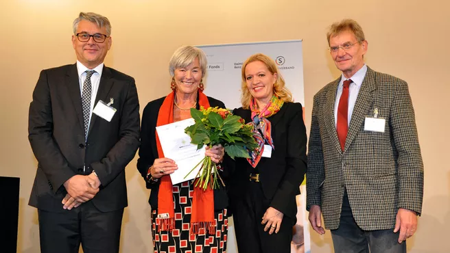 Dr. Volker Meyer-Guckel (Stifterverband), Dr. Hannemor Keidel (Vice President International Alliances and Alumni, TUM), Dr. Anna-Maria Karl (Daimler AG) and Prof. Dr. Rainer Dietrich (Daimler und Benz Stiftung)