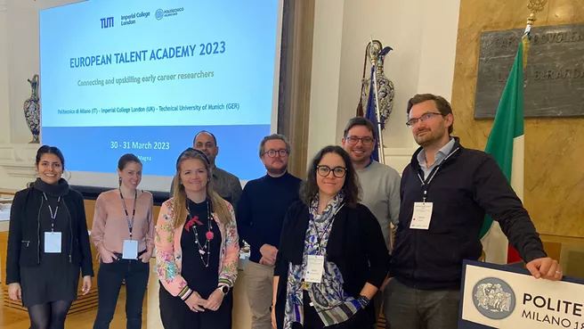 Gruppenfoto der TUM-Beteiligten an der ETA-Auftaktveranstaltung in Mailand