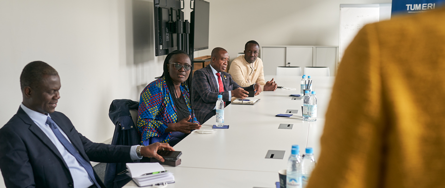 The guests of KNUST during their visit to the TUM Entrepreneurship Research Institute in Garching.