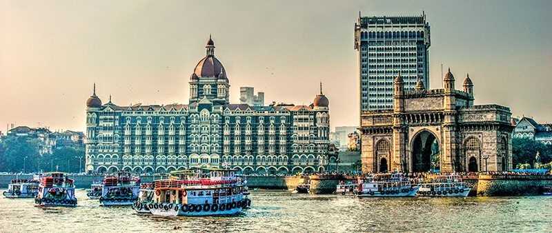 Gateway of India und Tajmahal Hotel, Mumbai, Indien